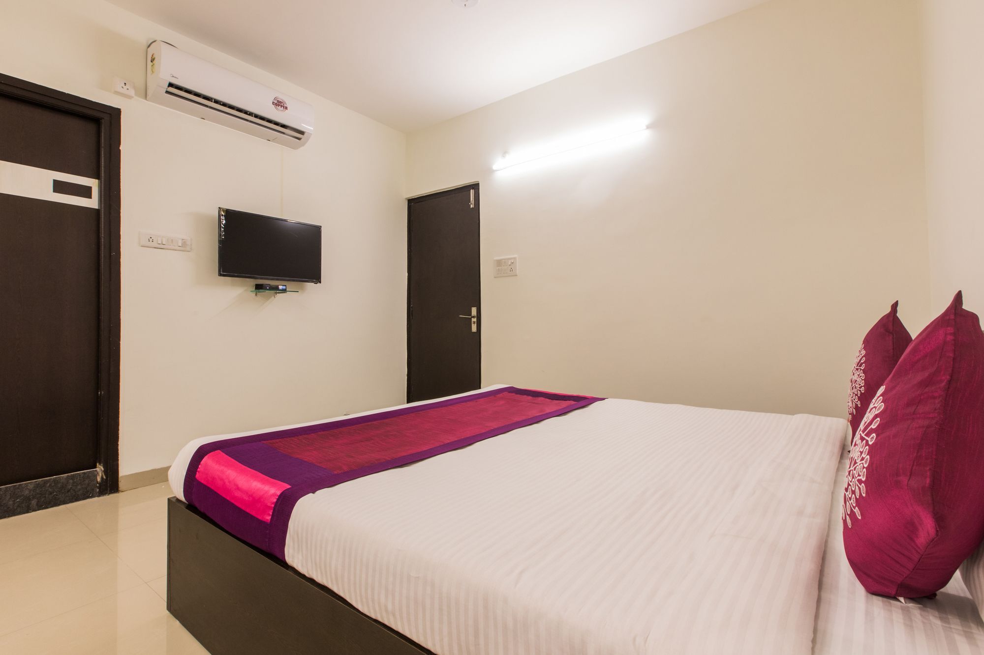 Fabhotel Prime Om Epic Vijay Nagar Indore Luaran gambar
